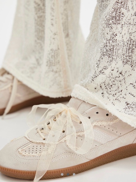 ALOHAS Shoes - ALOHAS Cream Suede Sneakers with Organza Ribbon